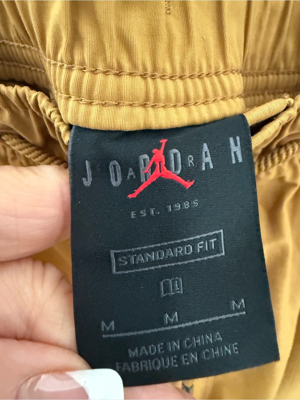 NWT JORDAN Men’s flight Woven Pocket Sports in Mustard - Picture 7 of 8